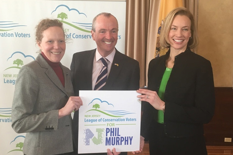 Phil Murphy with Debbie Mans and Kelly Mooij